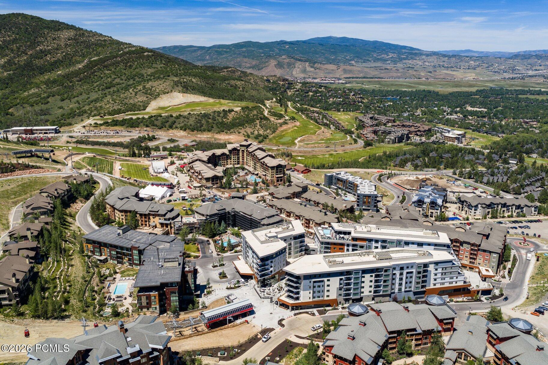 2417 W High Mountain Road 3509
