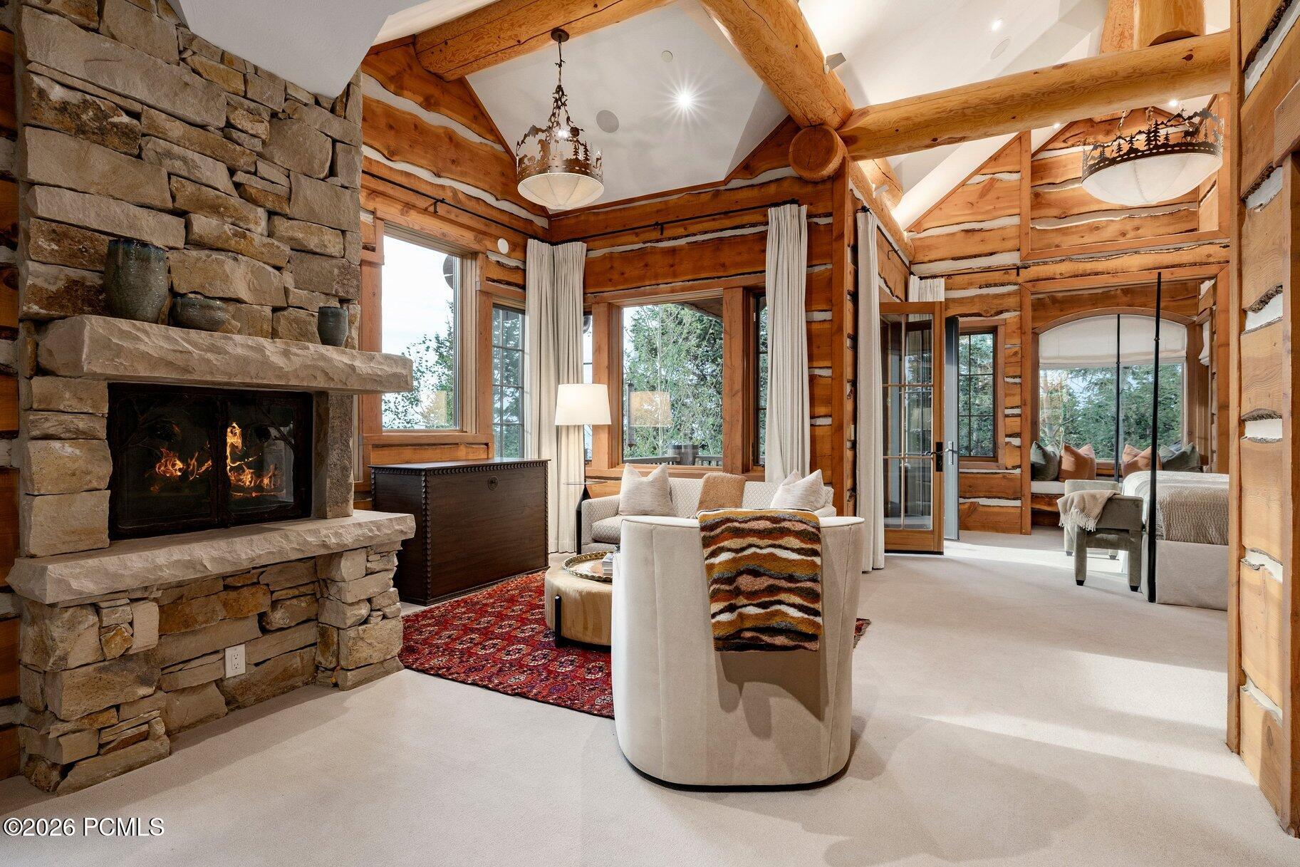 8045 Woodland View Drive