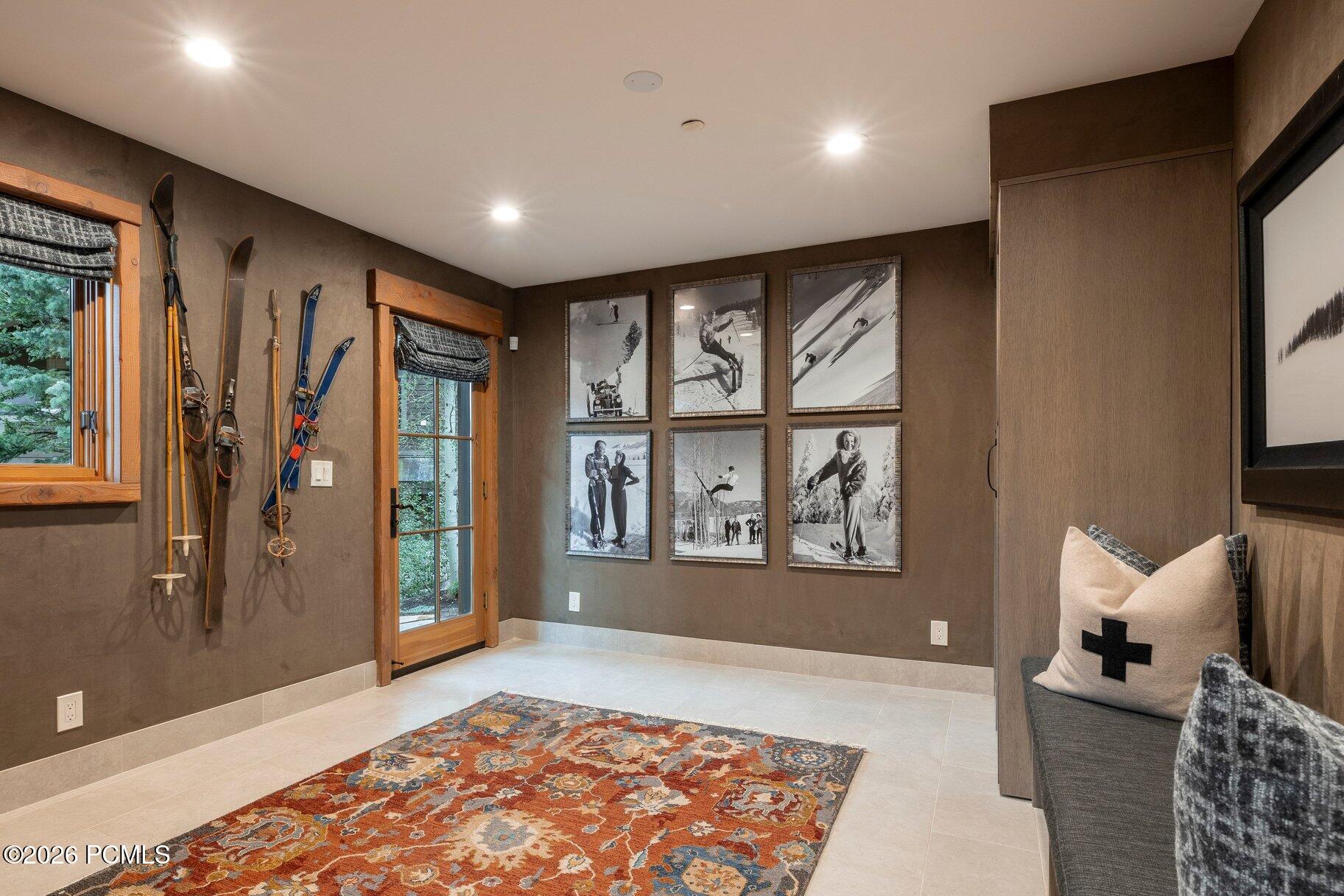 8045 Woodland View Drive