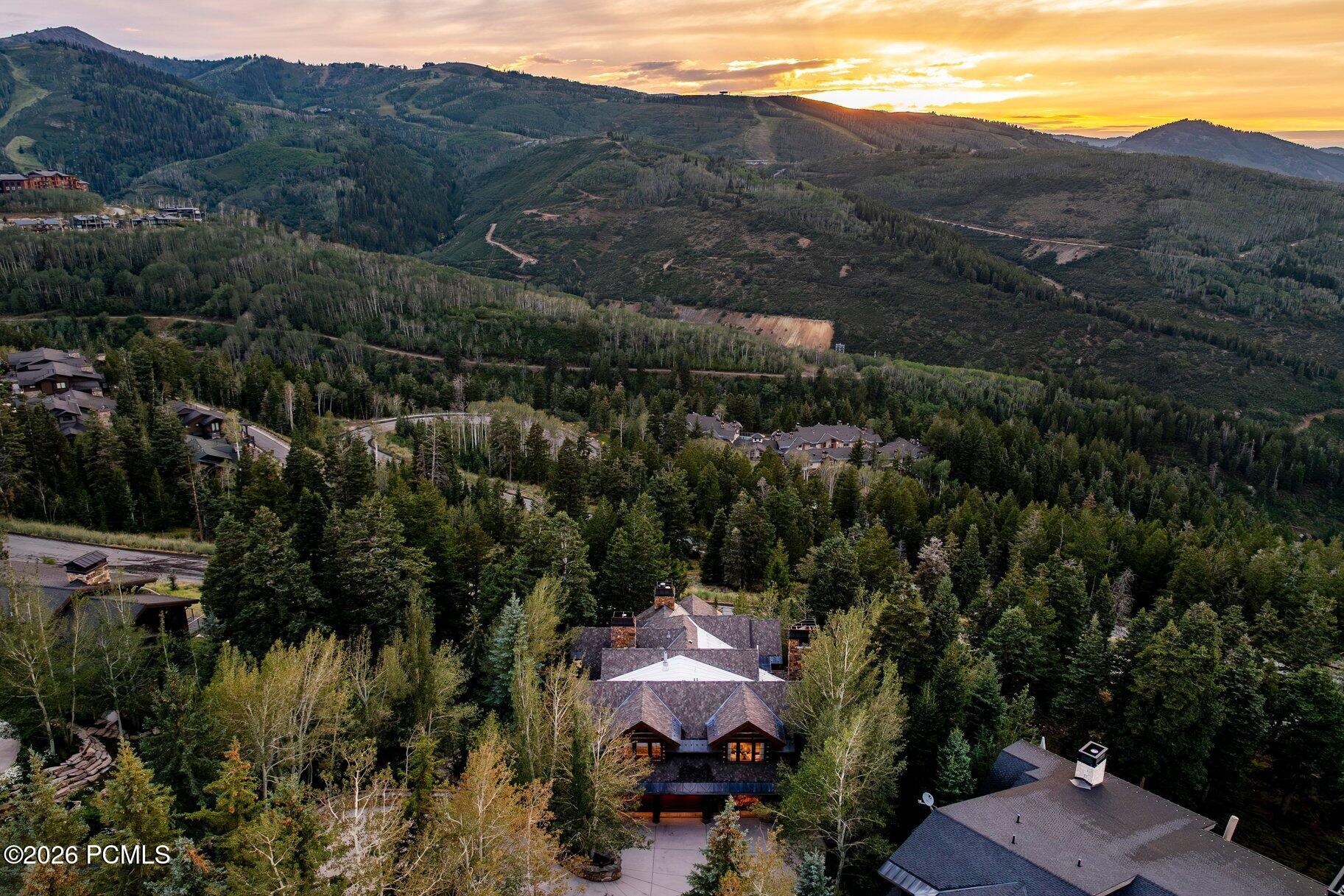 8045 Woodland View Drive