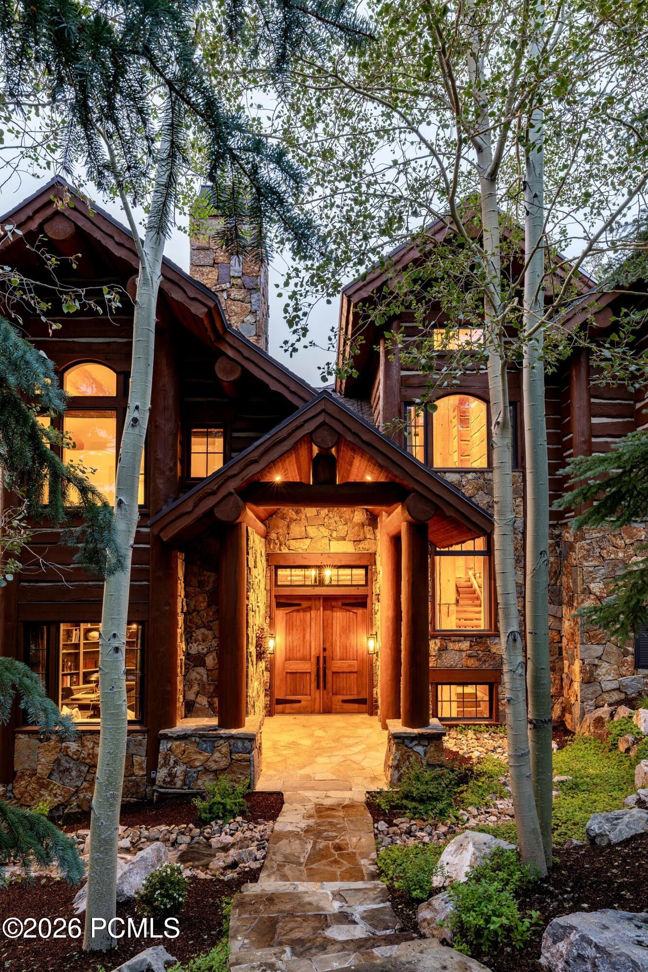 8045 Woodland View Drive