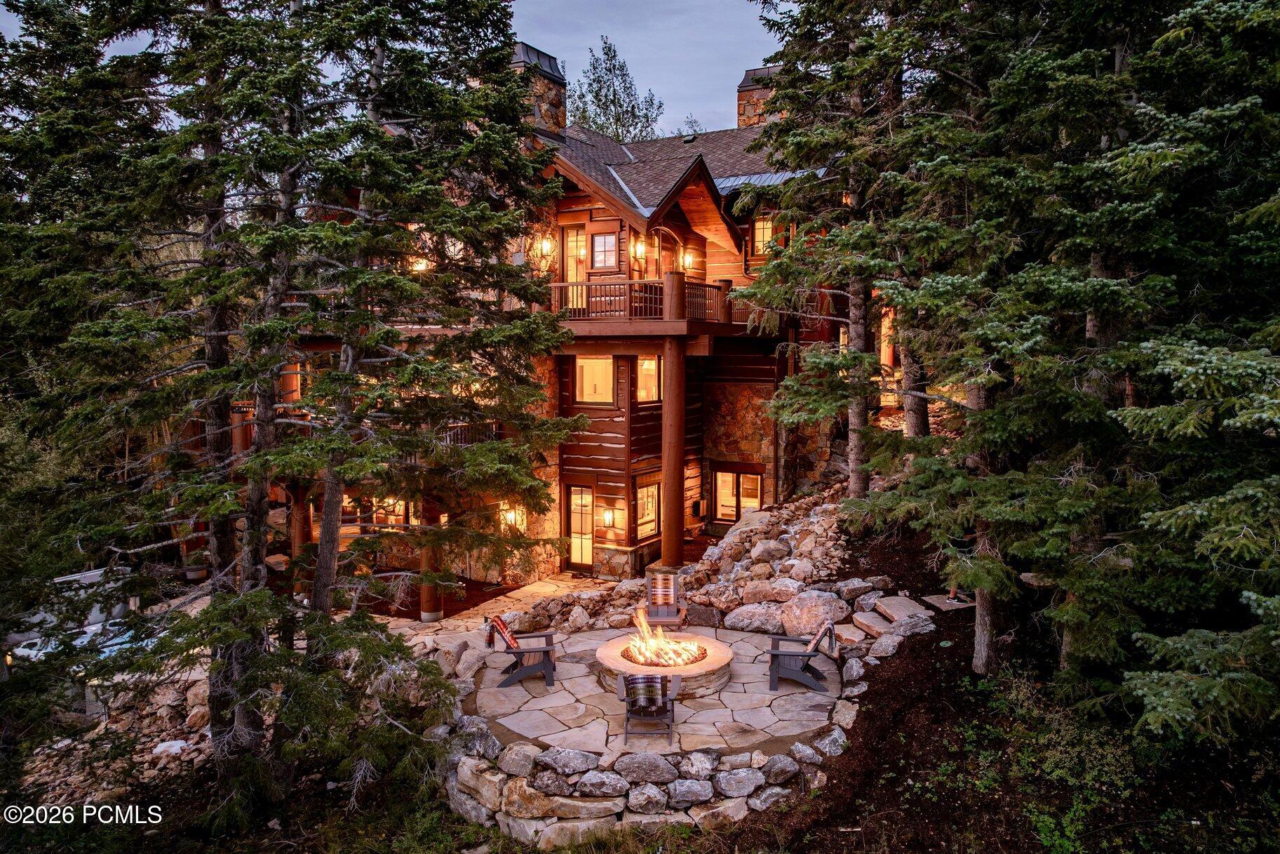 8045 Woodland View Drive