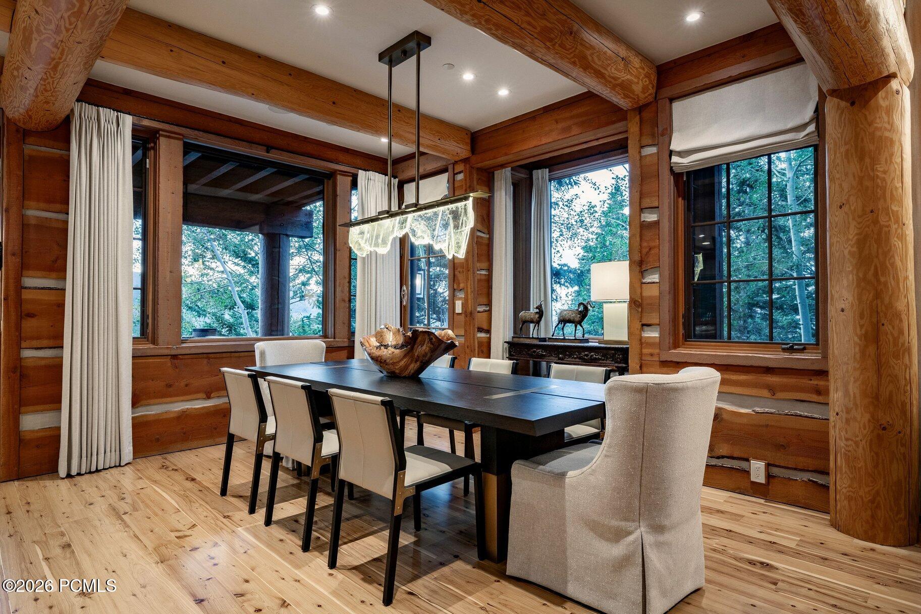 8045 Woodland View Drive