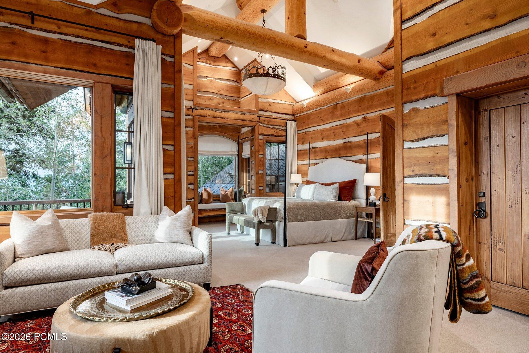 8045 Woodland View Drive