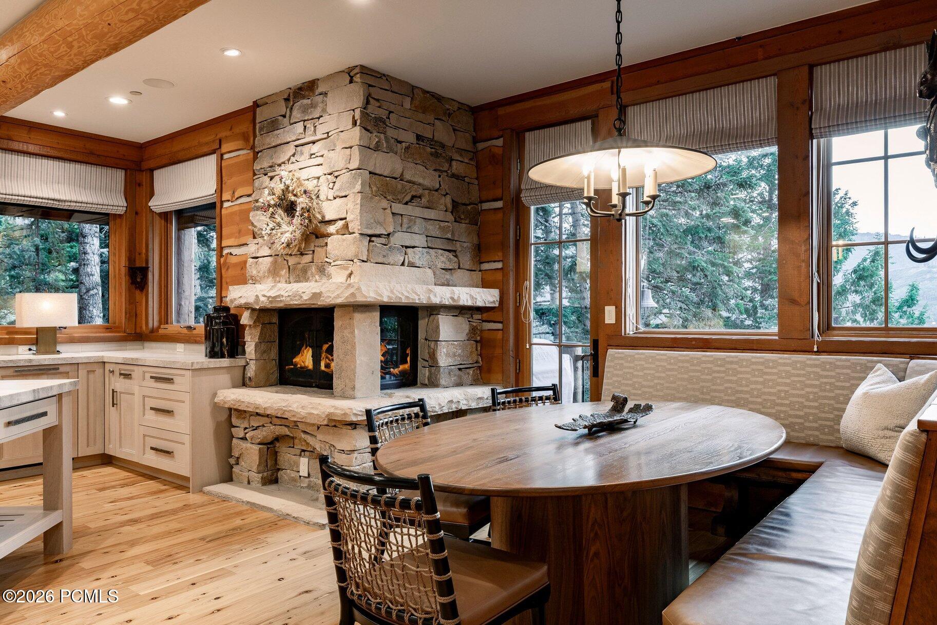 8045 Woodland View Drive