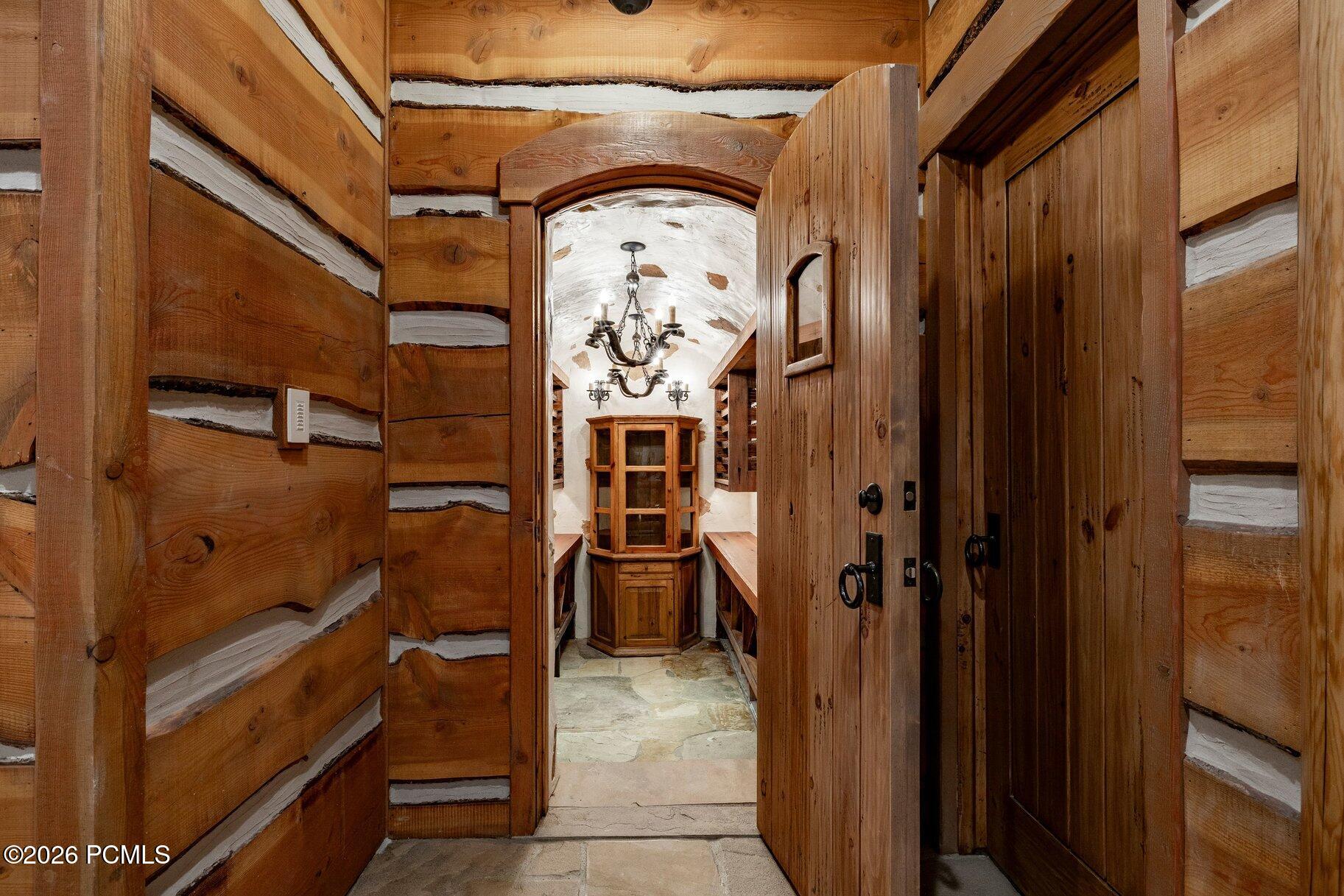 8045 Woodland View Drive