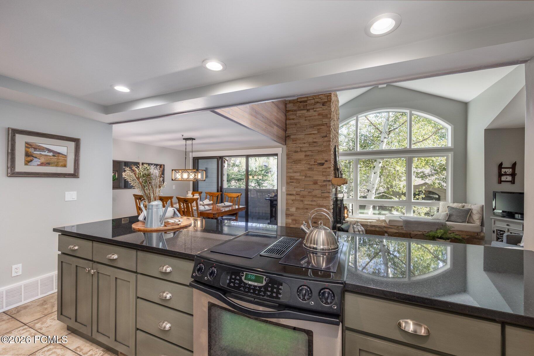 1209 Stonebridge Circle