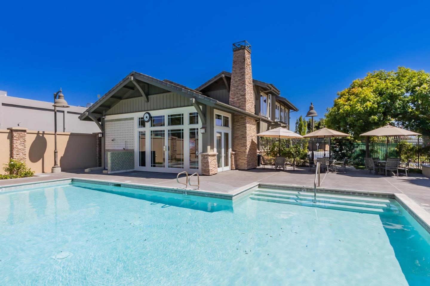 2881 Meridian AVE 256