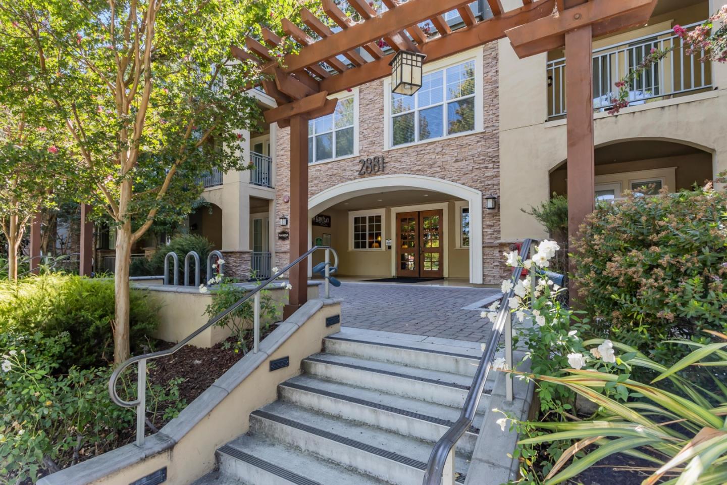 2881 Meridian AVE 256