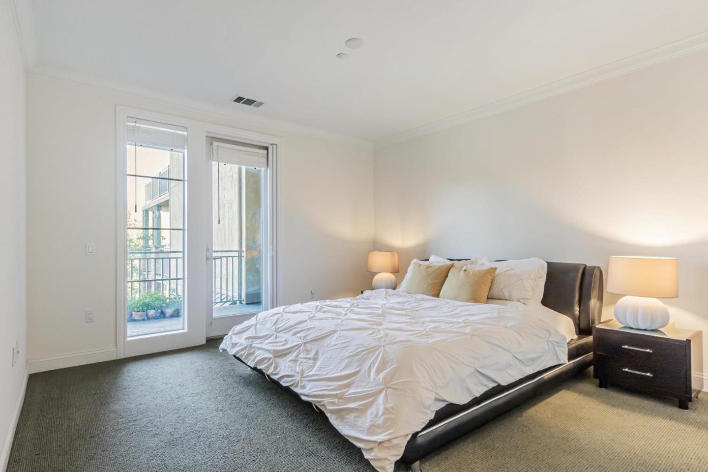 2881 Meridian AVE 256