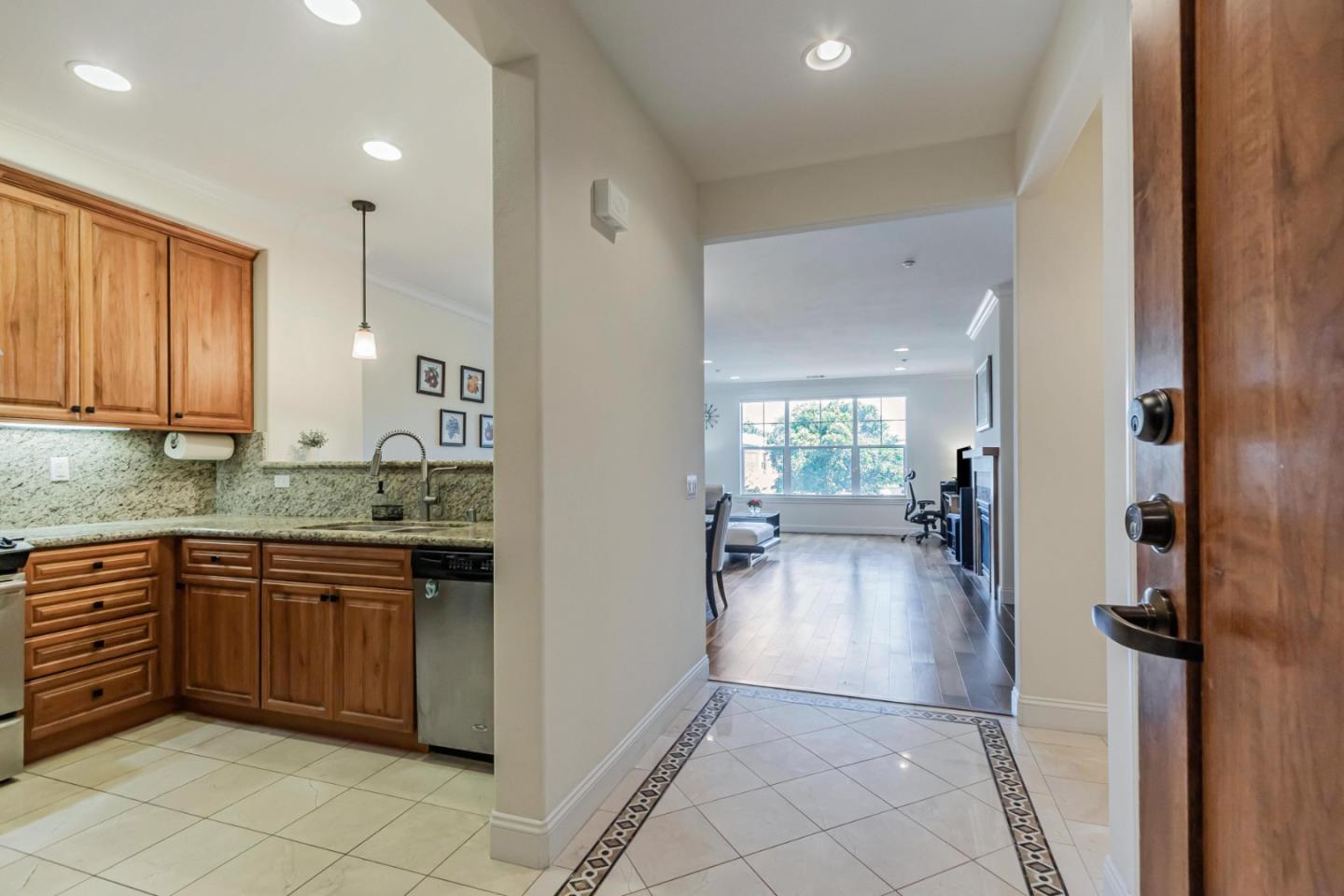 2881 Meridian AVE 256