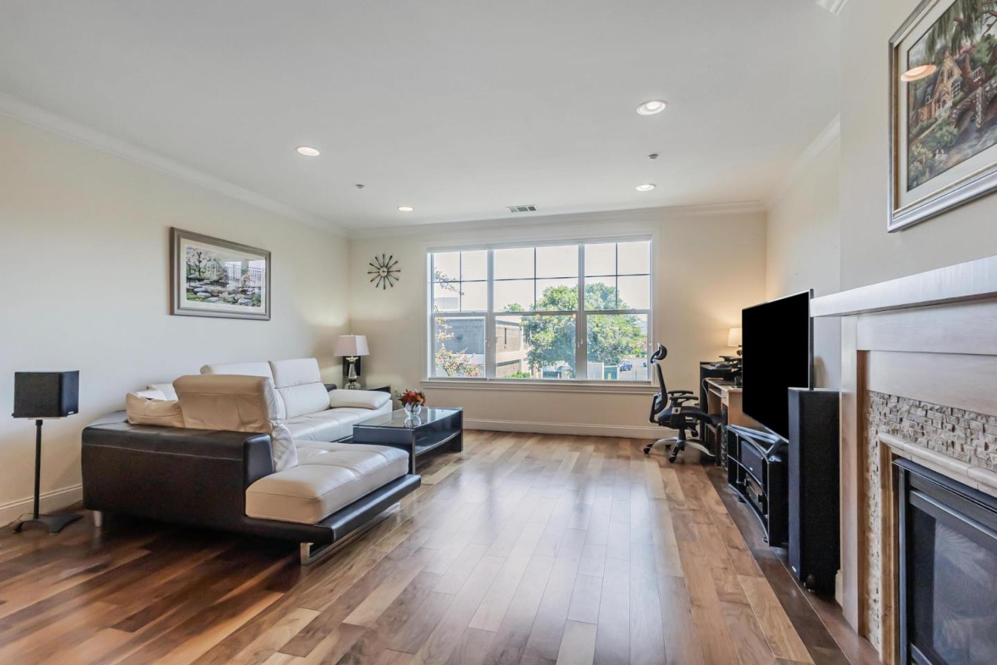 2881 Meridian AVE 256