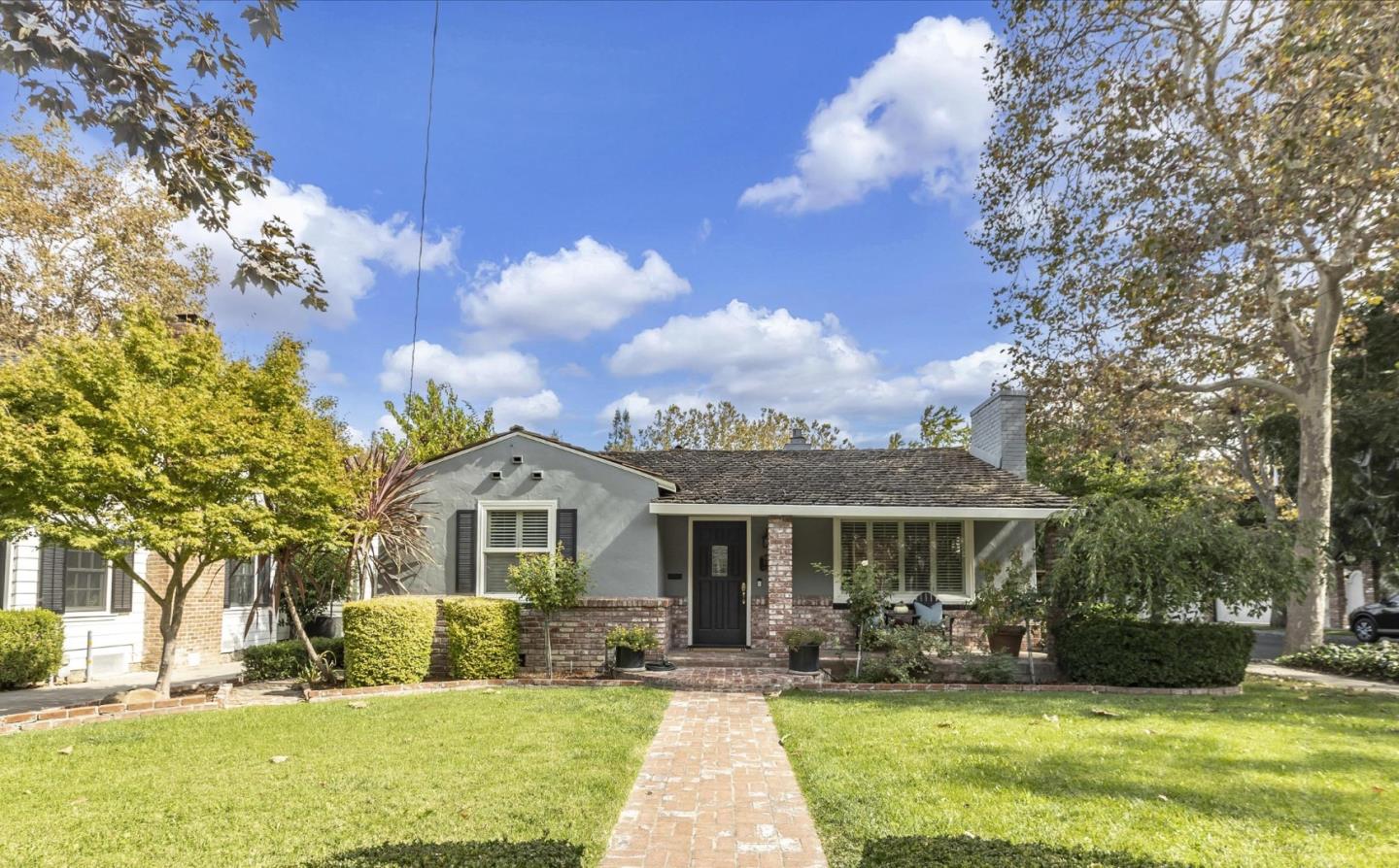 1198 Cherry AVE