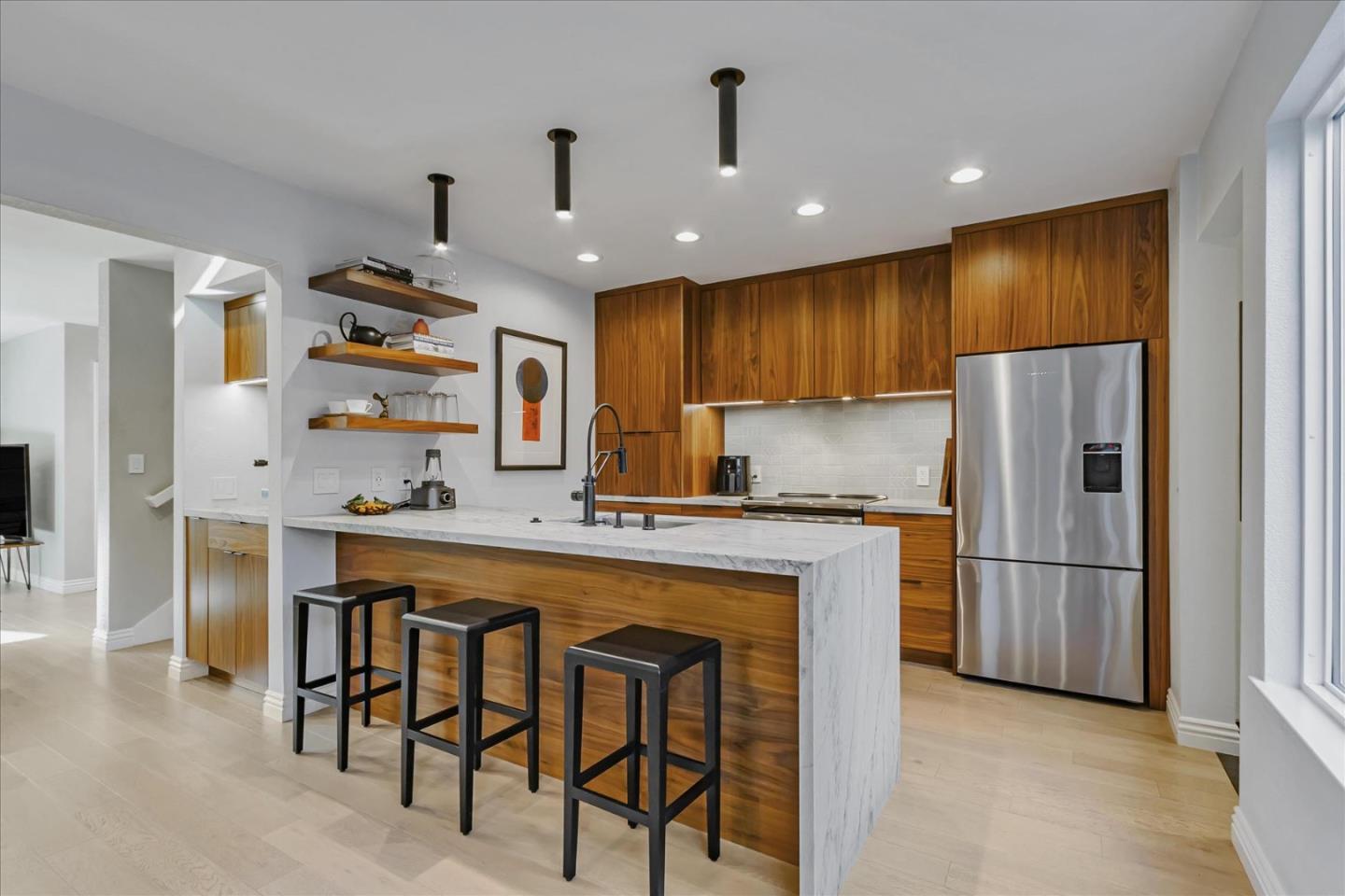 1126 Shenandoah DR