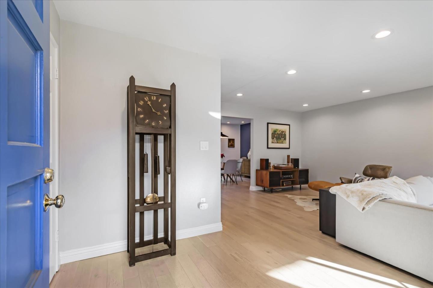 1126 Shenandoah DR