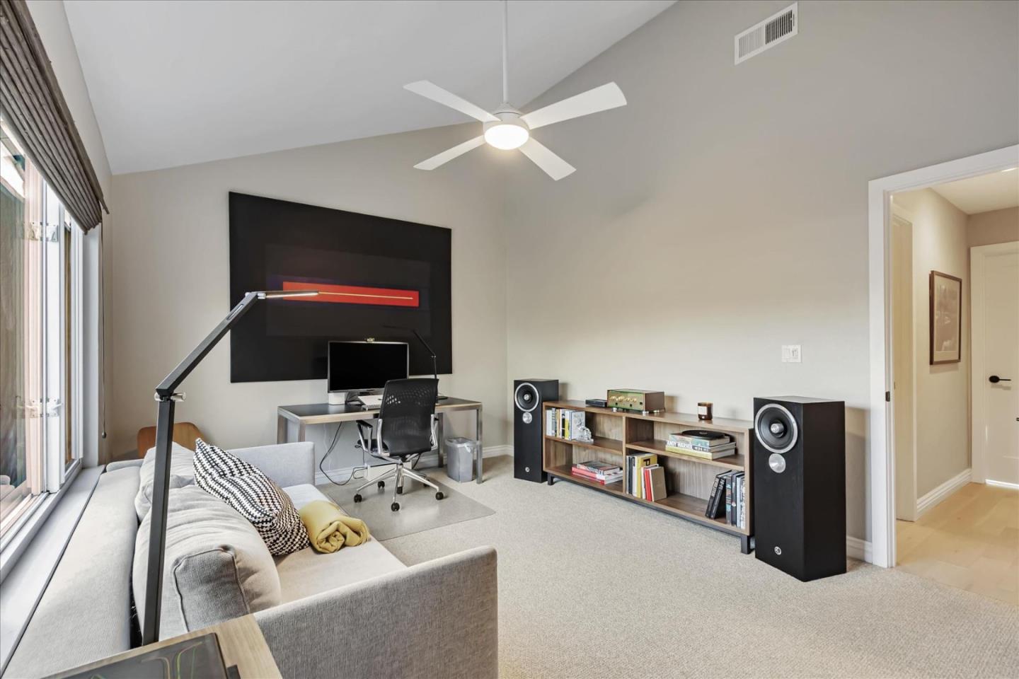 1126 Shenandoah DR