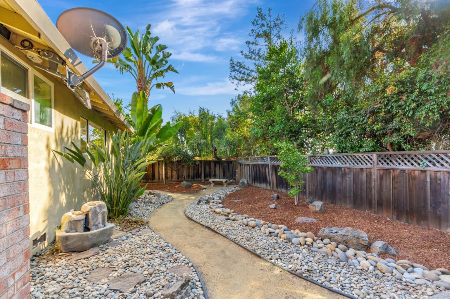 3583 Eastridge Drive