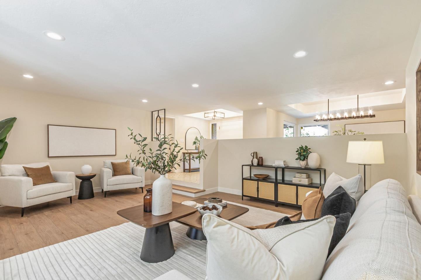 2143 Mulberry Circle