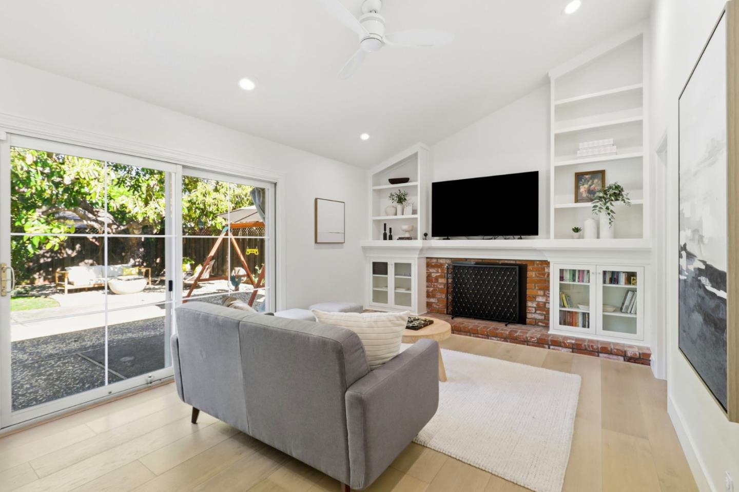 2260 Constitution Drive