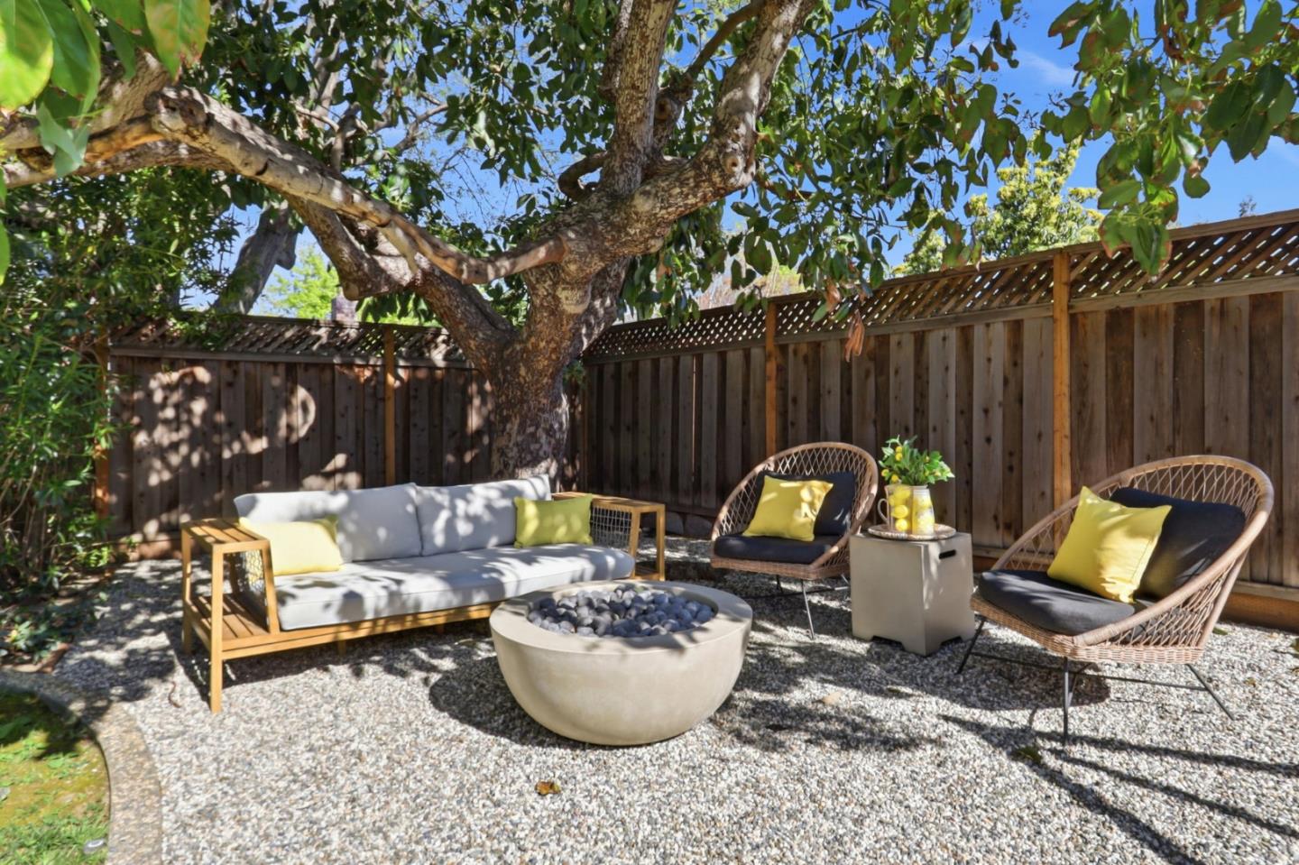 2260 Constitution Drive