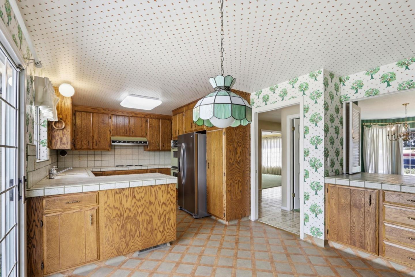 1369 Dry Creek Road