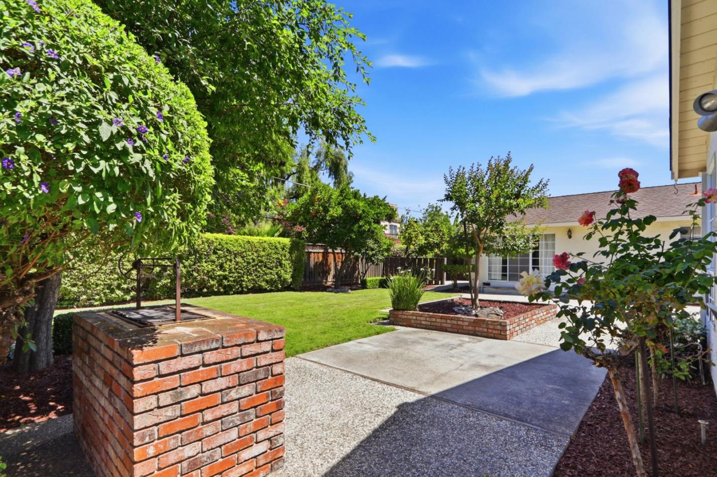 1369 Dry Creek Road