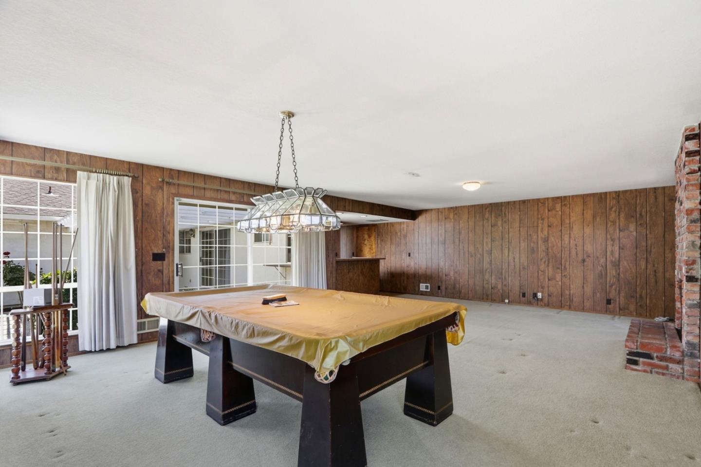 1369 Dry Creek Road