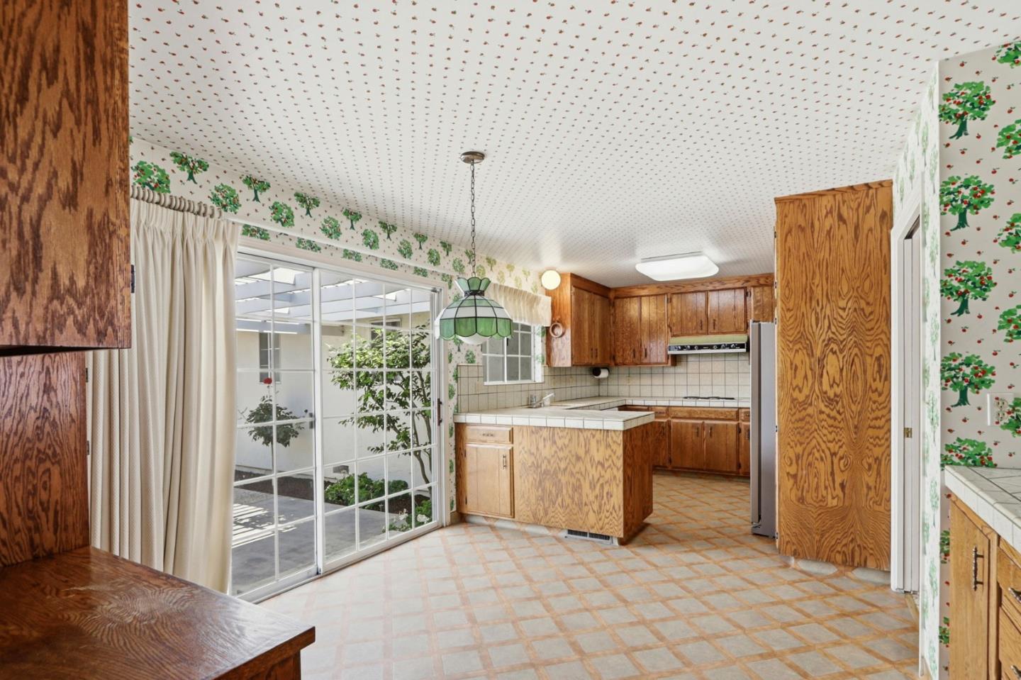 1369 Dry Creek Road