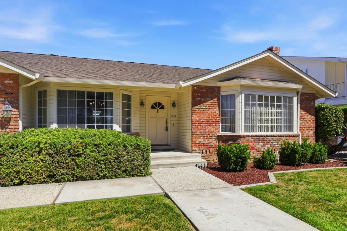 1369 Dry Creek Road