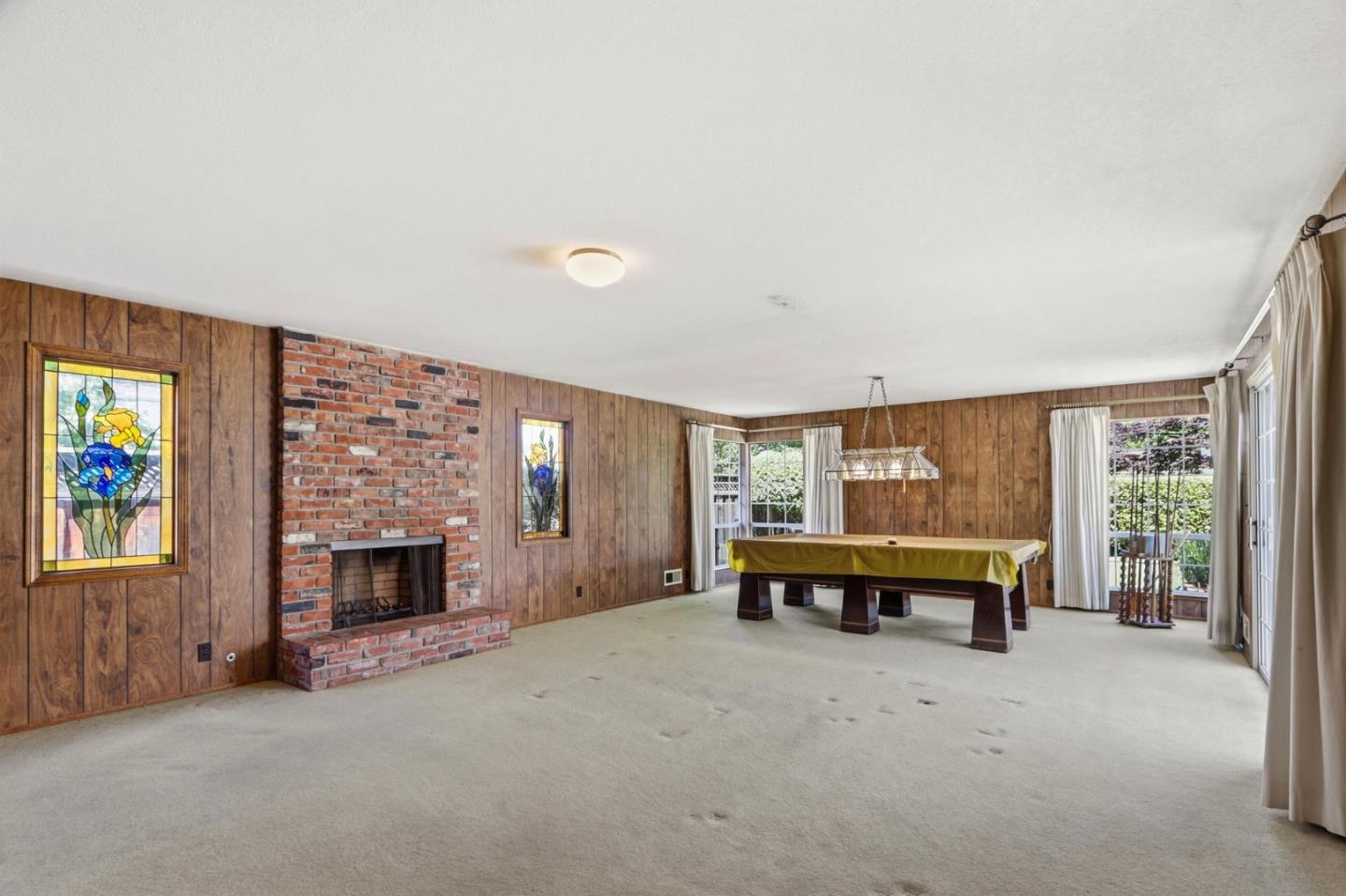 1369 Dry Creek Road