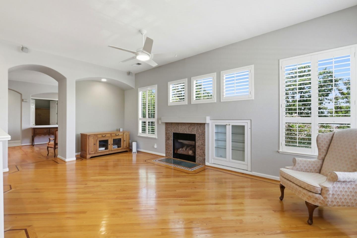 9066 Village View LOOP