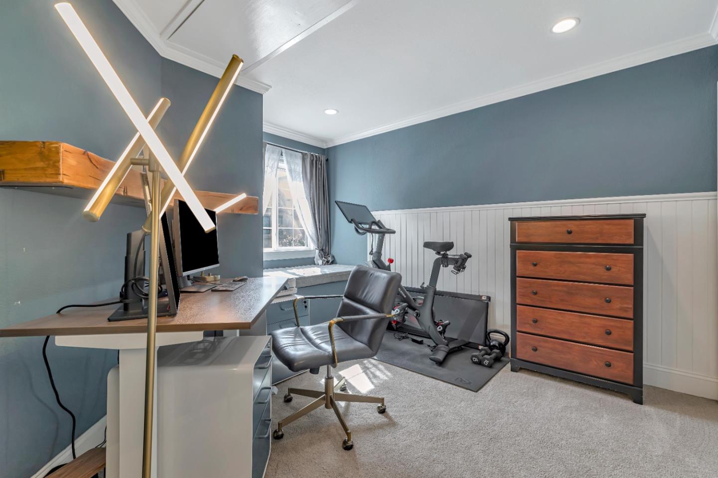 1888 Huxley CT