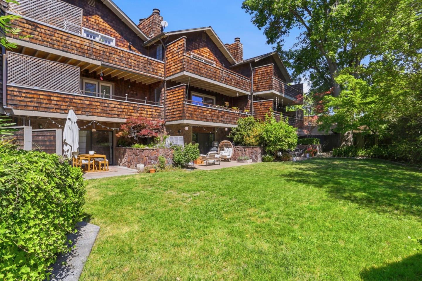 1503 Alta Glen DR