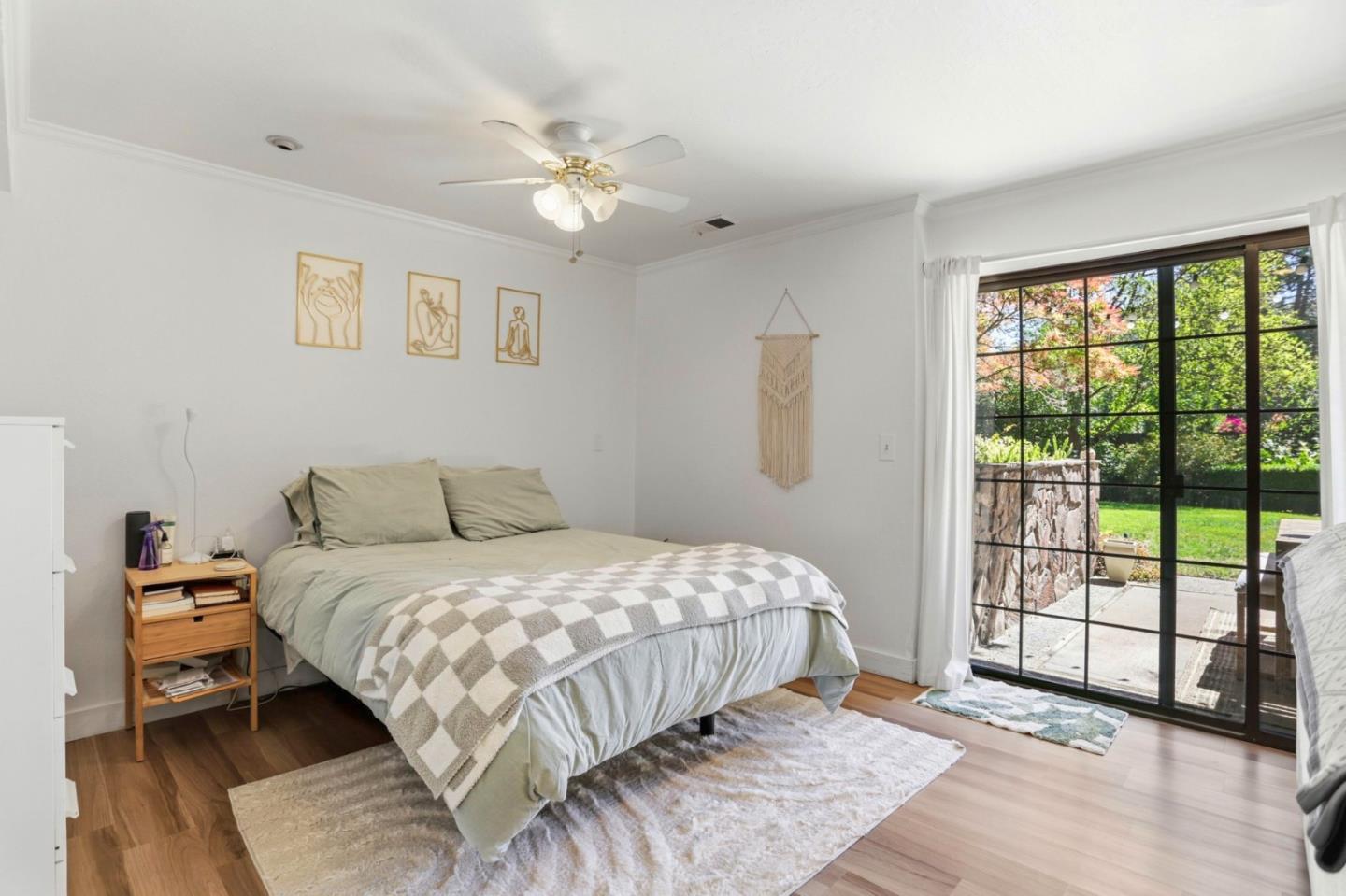 1503 Alta Glen DR