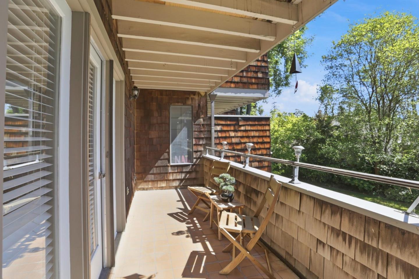 1503 Alta Glen DR