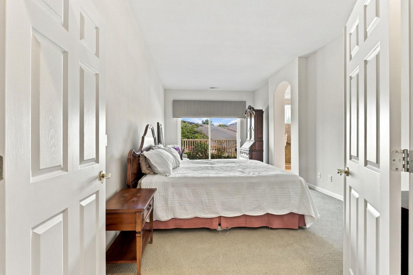 9066 Village View LOOP
