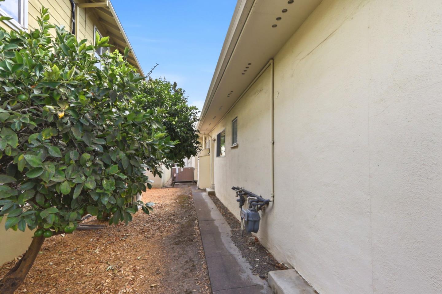 843 Malone RD