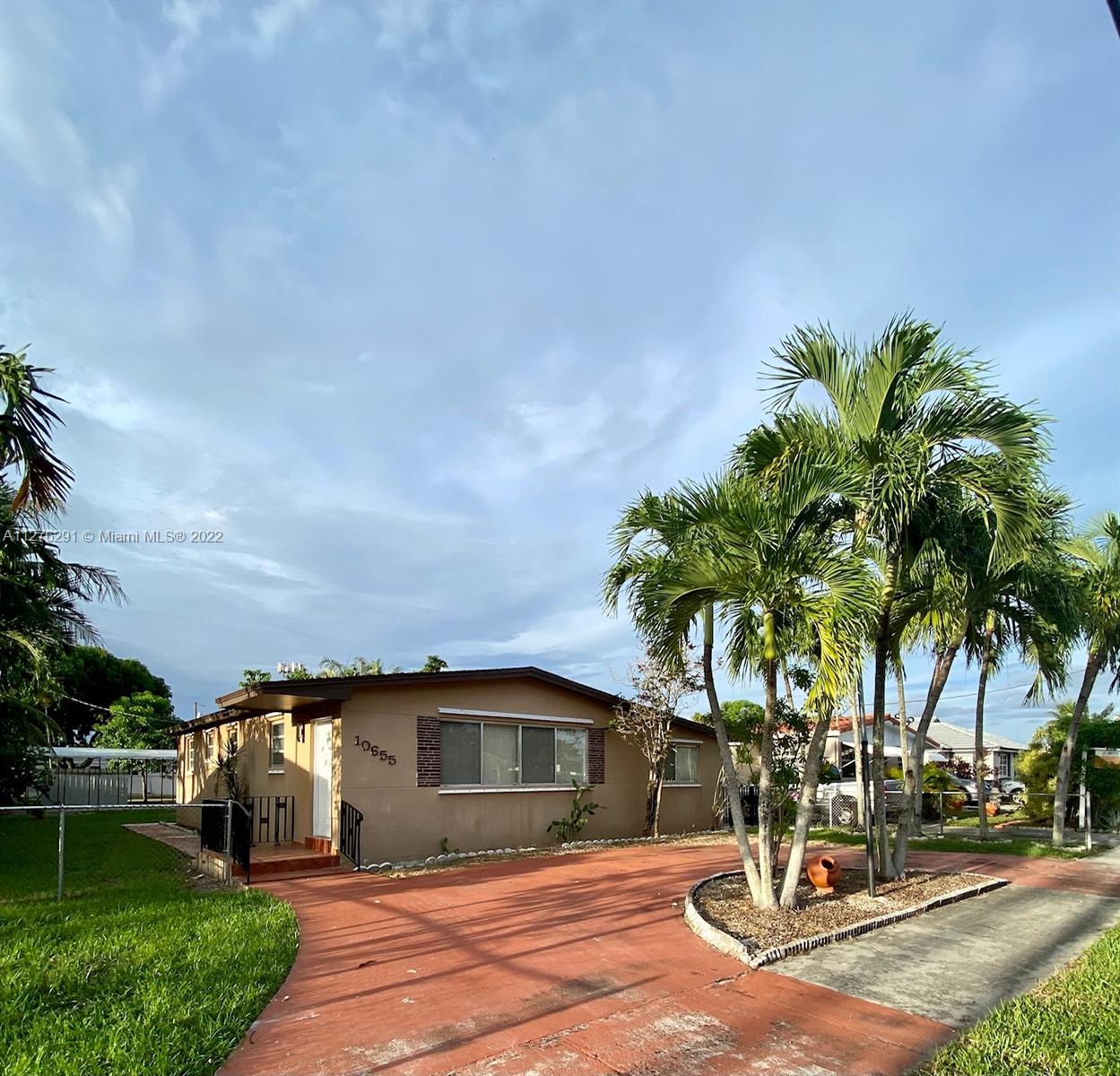 10655 SW 6th St Unit: 0