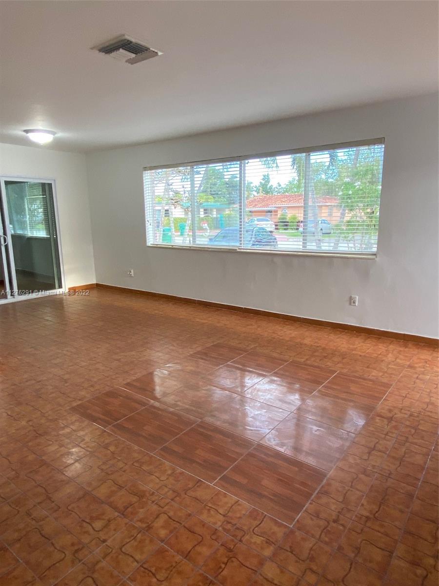 10655 SW 6th St Unit: 0