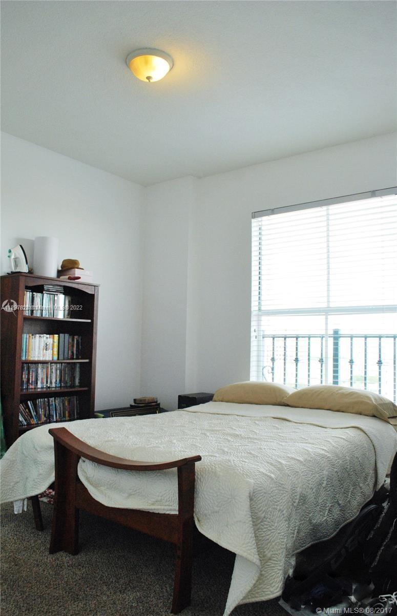 1627 SW 37th Ave Unit: 1103