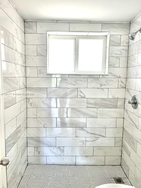 7860 Camino Real Unit: L-313