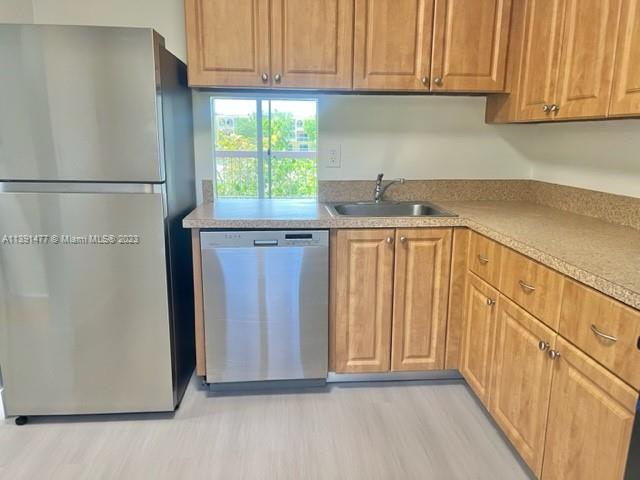 7860 Camino Real Unit: L-313