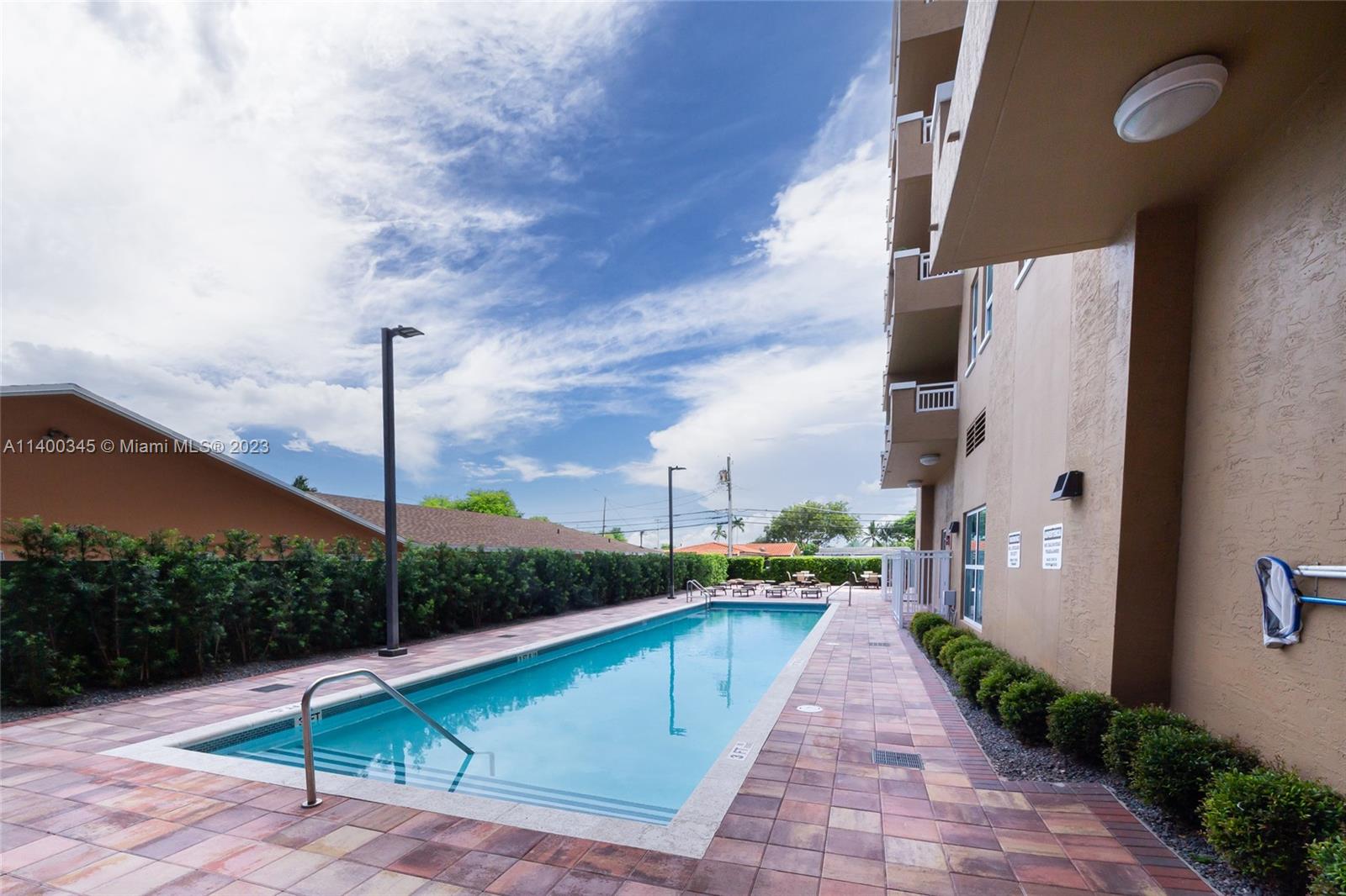 2665 SW 37th Ave Unit: 1610