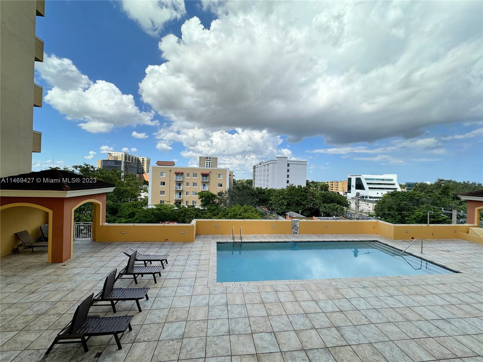215 SW 42nd Ave Unit: 503
