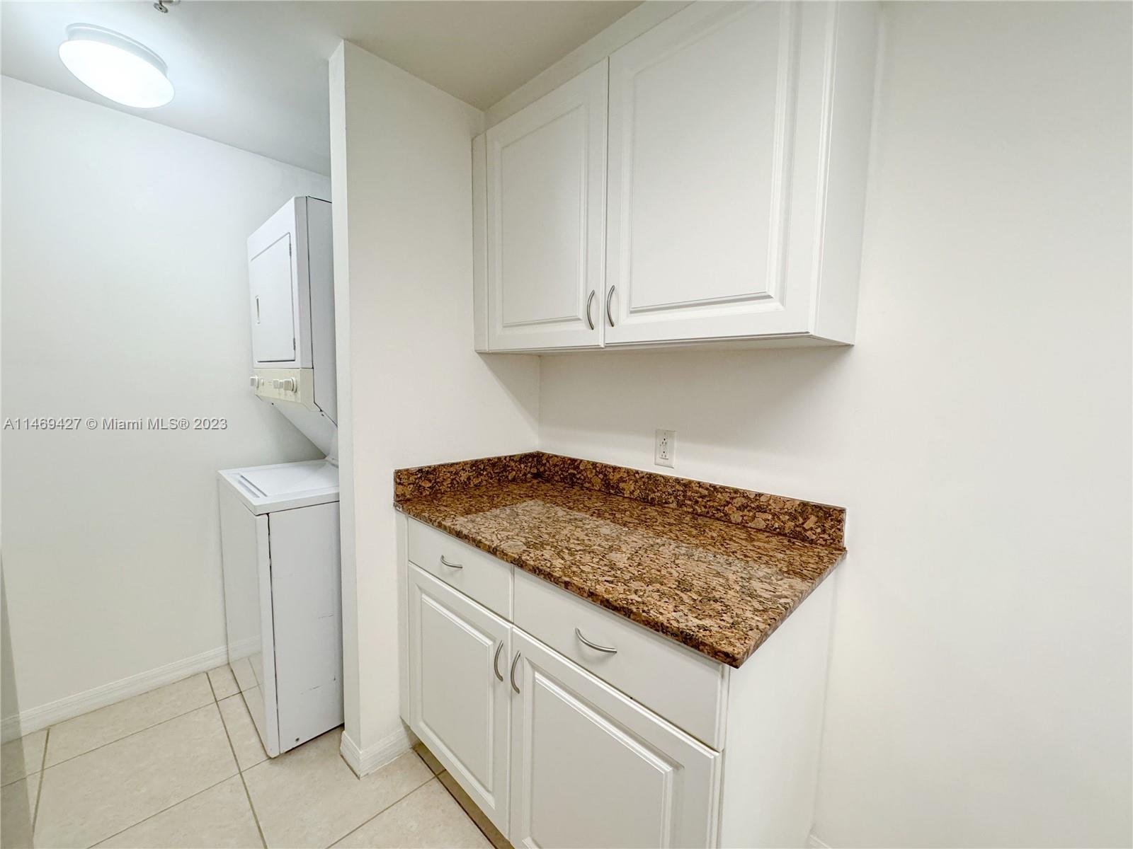 215 SW 42nd Ave Unit: 503