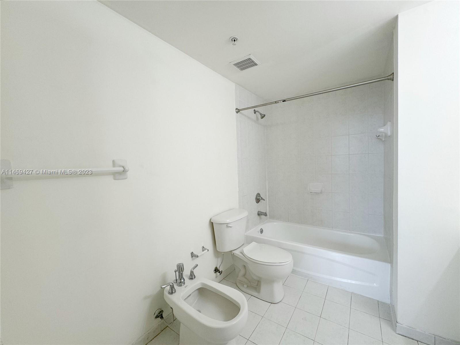 215 SW 42nd Ave Unit: 503