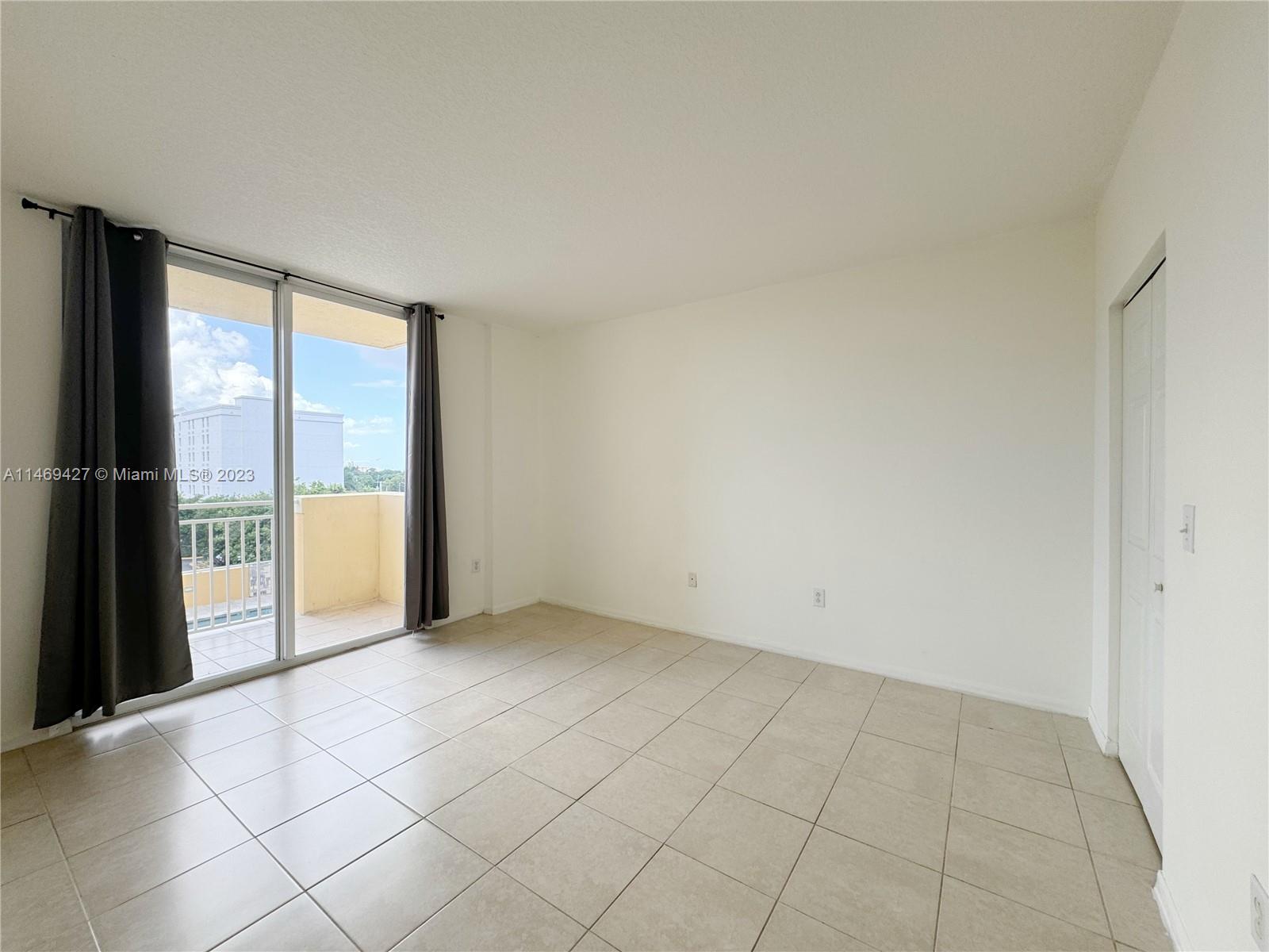 215 SW 42nd Ave Unit: 503
