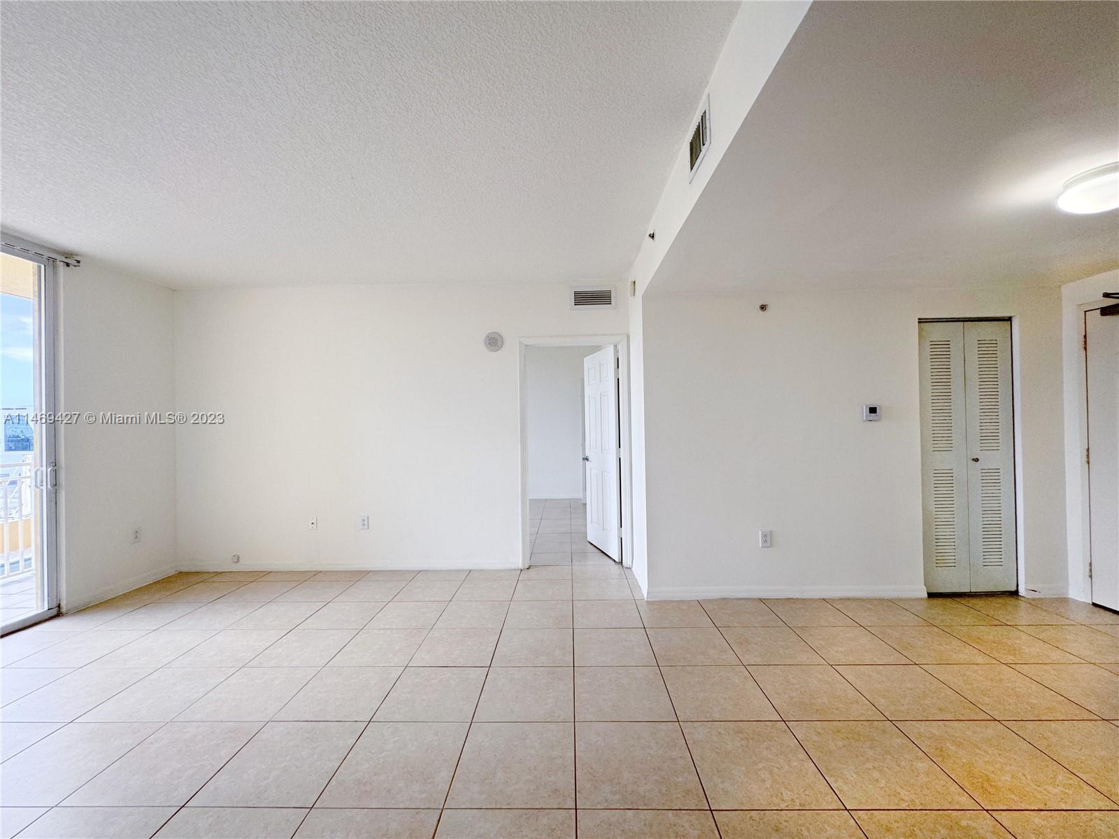 215 SW 42nd Ave Unit: 503