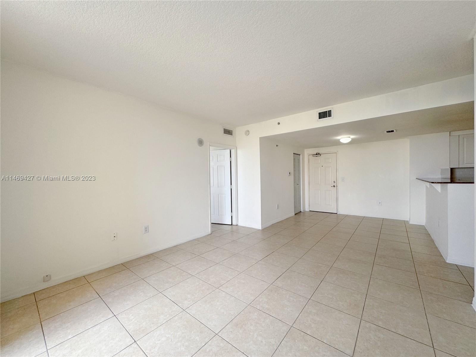 215 SW 42nd Ave Unit: 503