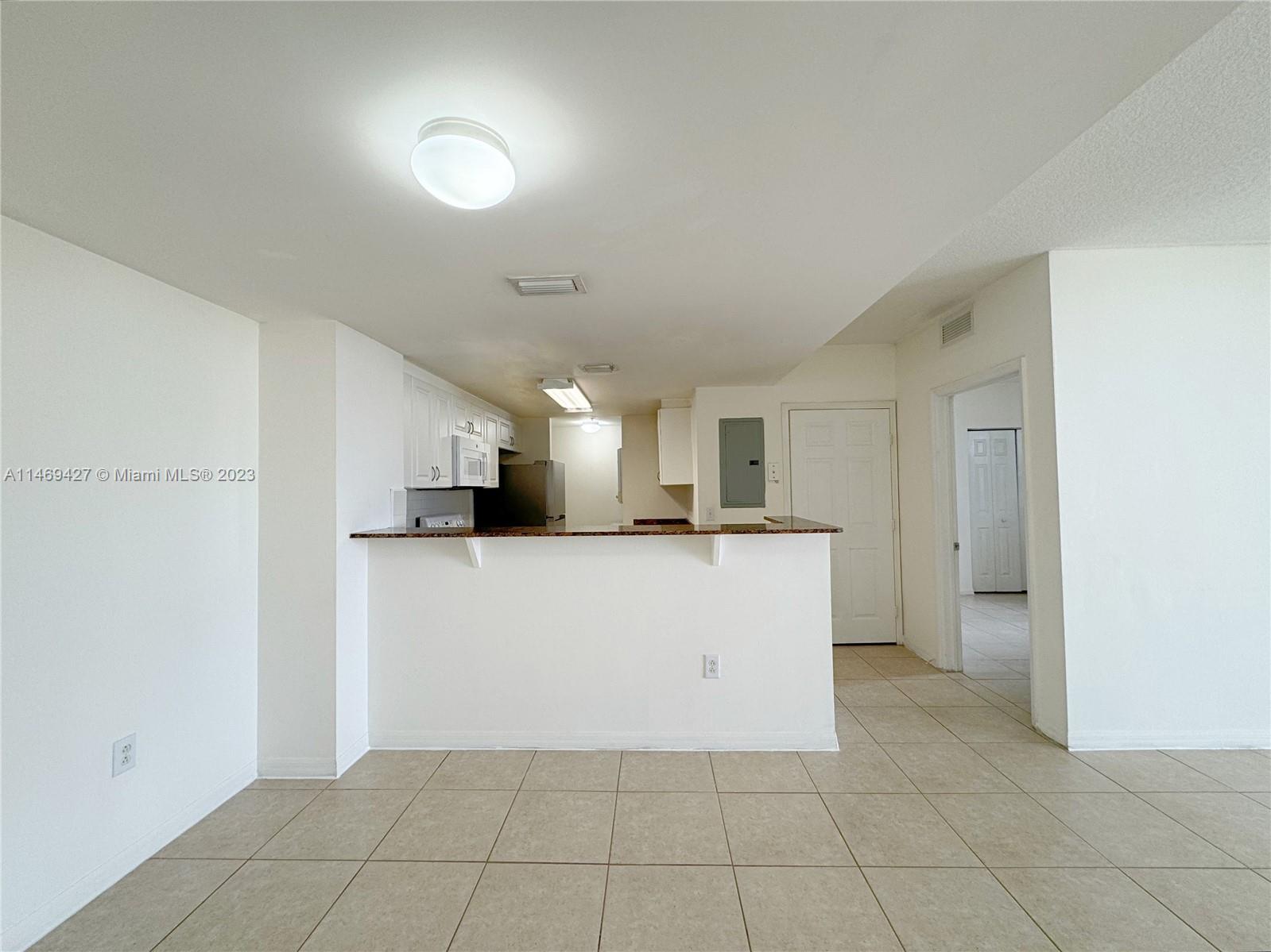 215 SW 42nd Ave Unit: 503